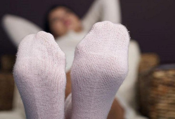 Правила и советы, которые помогут просто и быстро отстирать белые носки