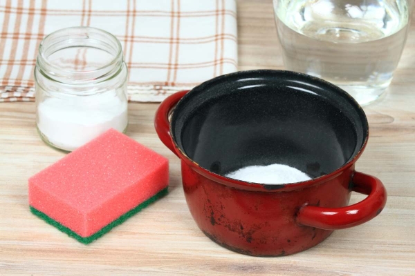 Домашние и экологически чистые: чем можно мыть посуду, если нет моющего средства