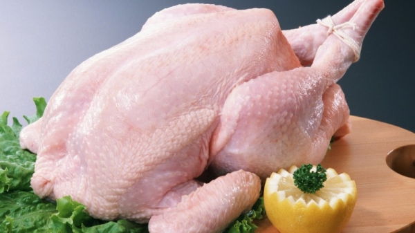 Доступные способы, которые помогут удалить неприятный запах куриного мяса