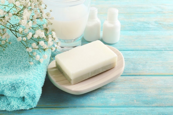Не выбрасывайте обмылки: необычные способы использования мыла