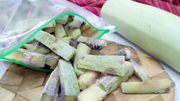 Способы, которые позволят замораживать кабачки на зиму в морозилке